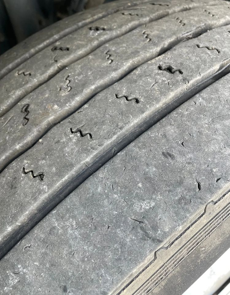 Camião polibenne Scania R410 Hakowiec MEILLER RK20 65: foto 18 Camião polibenne Scania R410 Hakowiec MEILLER RK20 65: foto 18