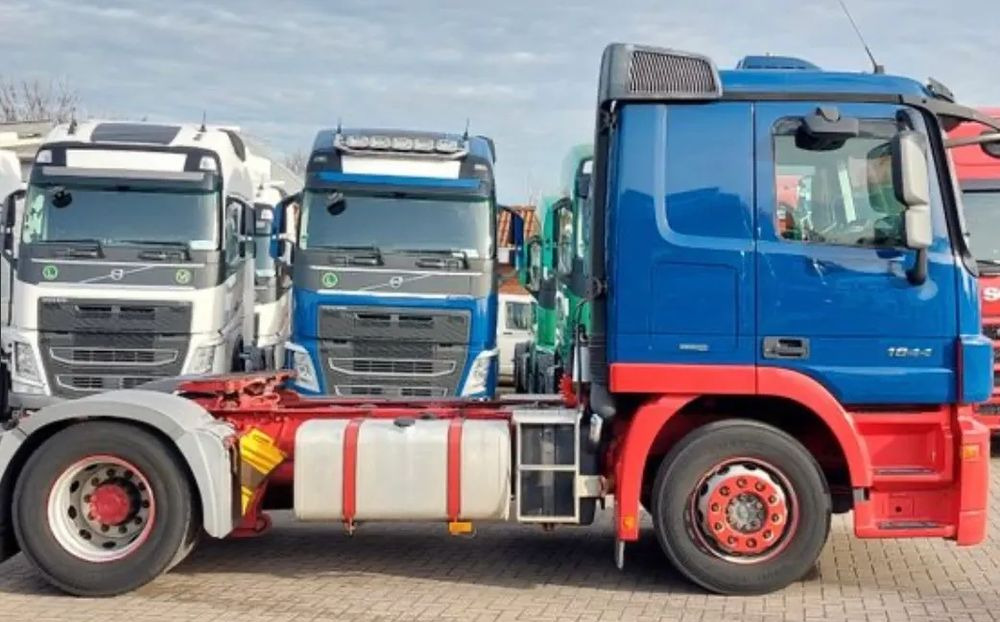 Mercedes-Benz ACTROS 1844 MP3 Przebieg 372 tyś km! , ADR, EX/II - EX/III - FL - AT - OX - Tractor: foto 2 Mercedes-Benz ACTROS 1844 MP3 Przebieg 372 tyś km! , ADR, EX/II - EX/III - FL - AT - OX - Tractor: foto 2