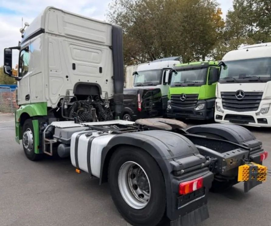 Mercedes-Benz ACTROS 1848 HAD/ 4X4/ HYDRAULIKA - Tractor: foto 2 Mercedes-Benz ACTROS 1848 HAD/ 4X4/ HYDRAULIKA - Tractor: foto 2