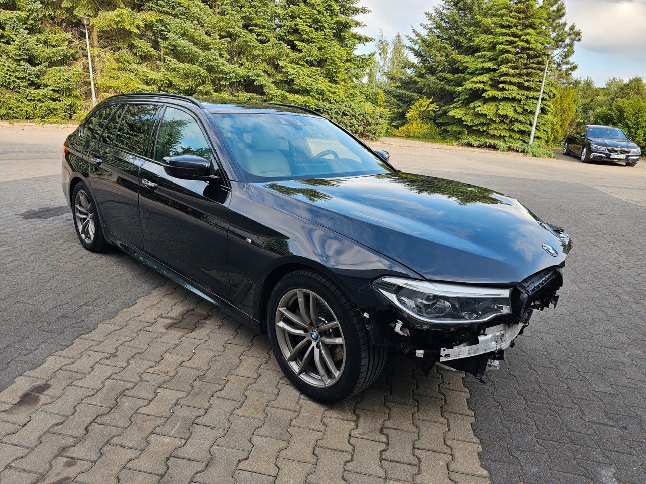 BMW 520 d M Packet Luftsitze Harman-K TOP Ausstatt. - Automóvel: foto 1 BMW 520 d M Packet Luftsitze Harman-K TOP Ausstatt. - Automóvel: foto 1