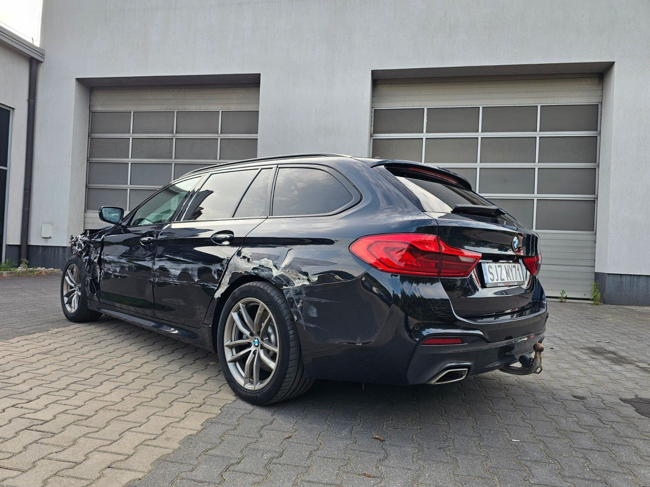 BMW 520 d M Packet Luftsitze Harman-K TOP Ausstatt. - Automóvel: foto 3 BMW 520 d M Packet Luftsitze Harman-K TOP Ausstatt. - Automóvel: foto 3