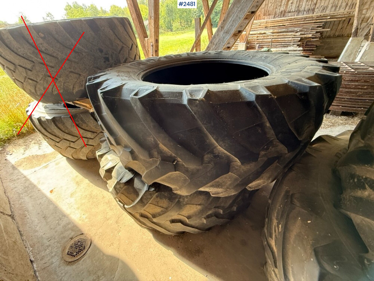 2 tires for tractor Pirelli 650/65R42 - Pneu para Máquina agrícola: foto 2 2 tires for tractor Pirelli 650/65R42 - Pneu para Máquina agrícola: foto 2