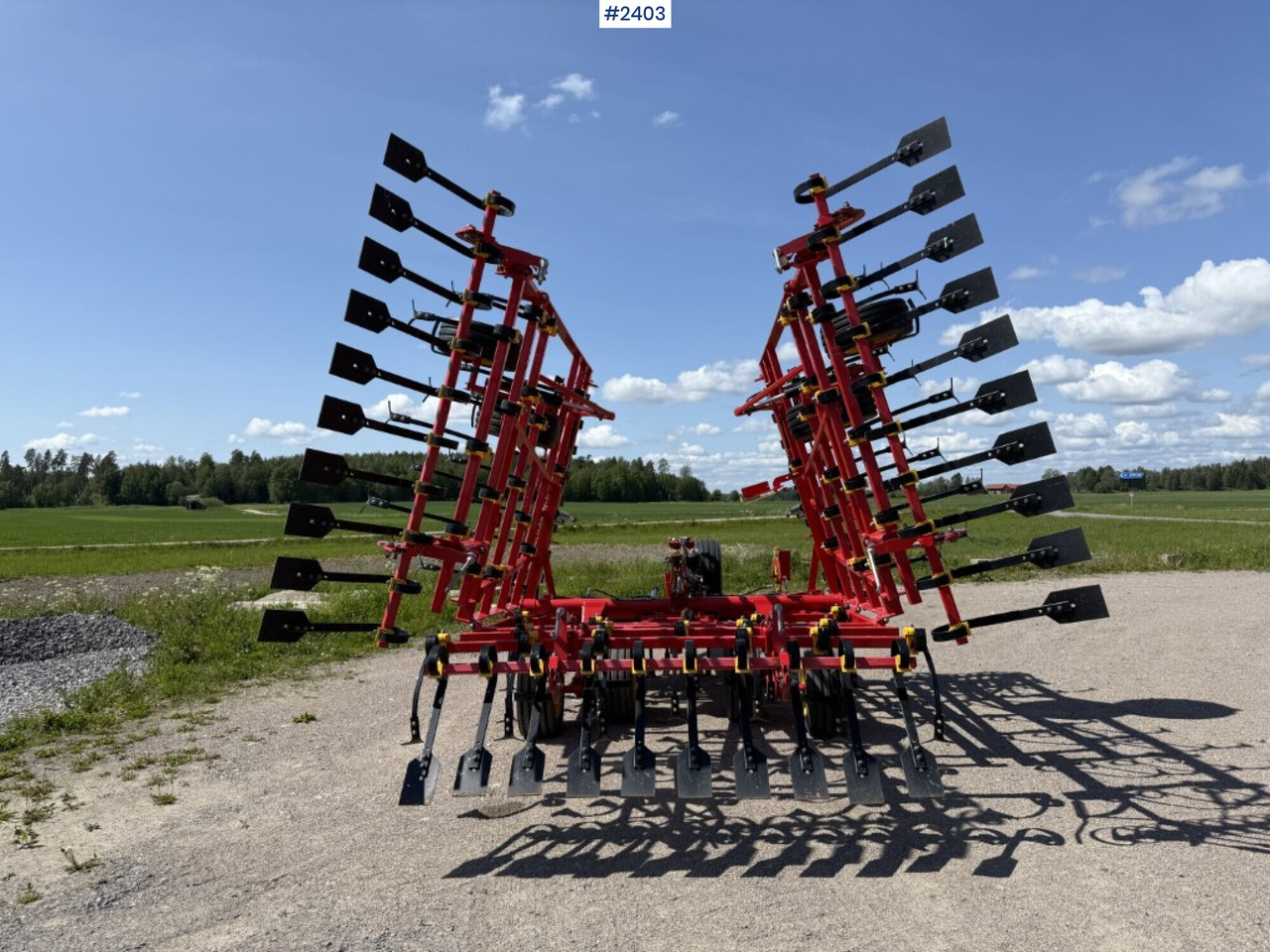 Cultivator harrow, Väderstad Ferox FX-700 - Maquina para lavrar a terra: foto 4 Cultivator harrow, Väderstad Ferox FX-700 - Maquina para lavrar a terra: foto 4
