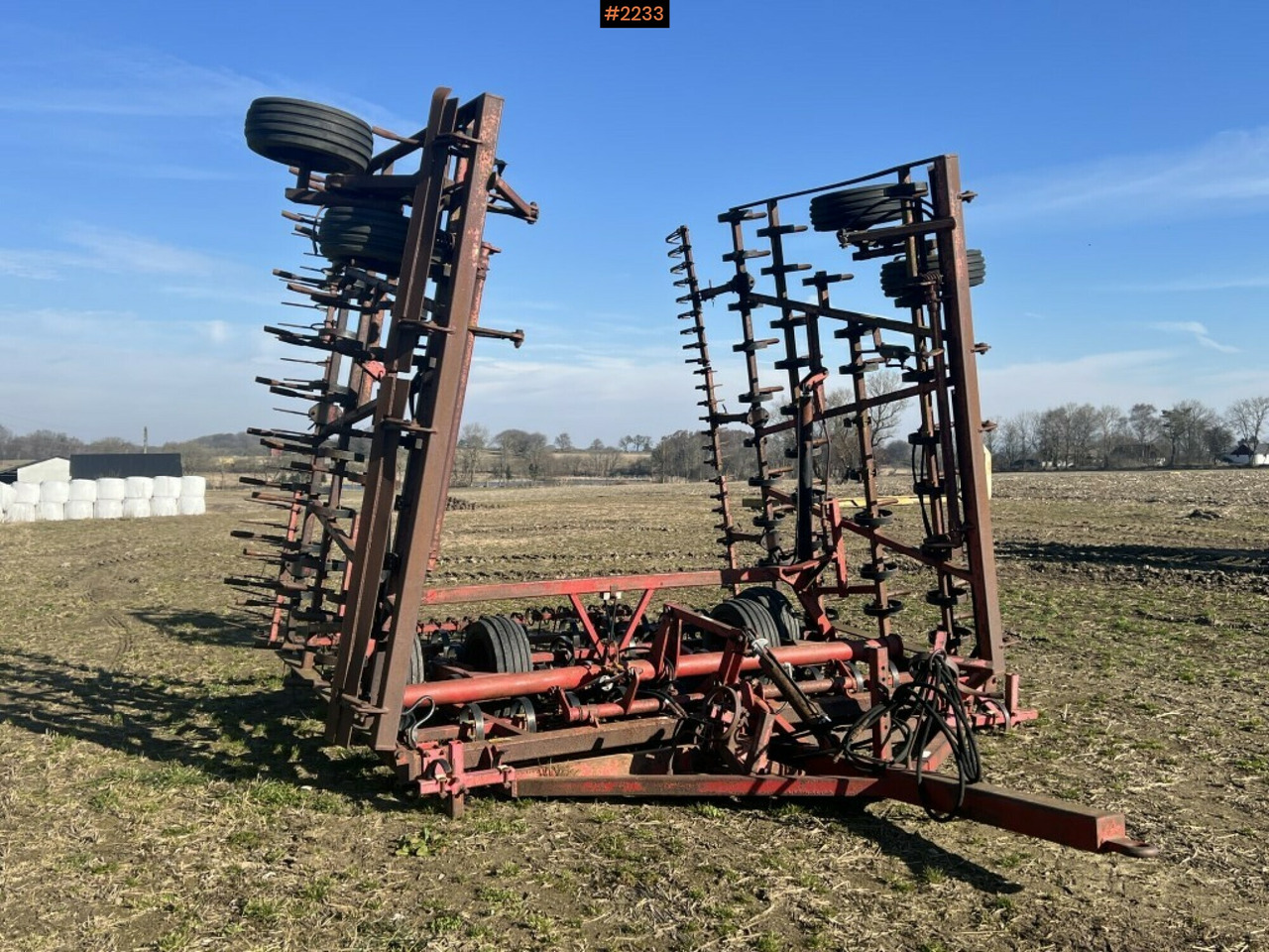 Harrow Väderstad Parallellic - Máquina para produção de feno: foto 1 Harrow Väderstad Parallellic - Máquina para produção de feno: foto 1