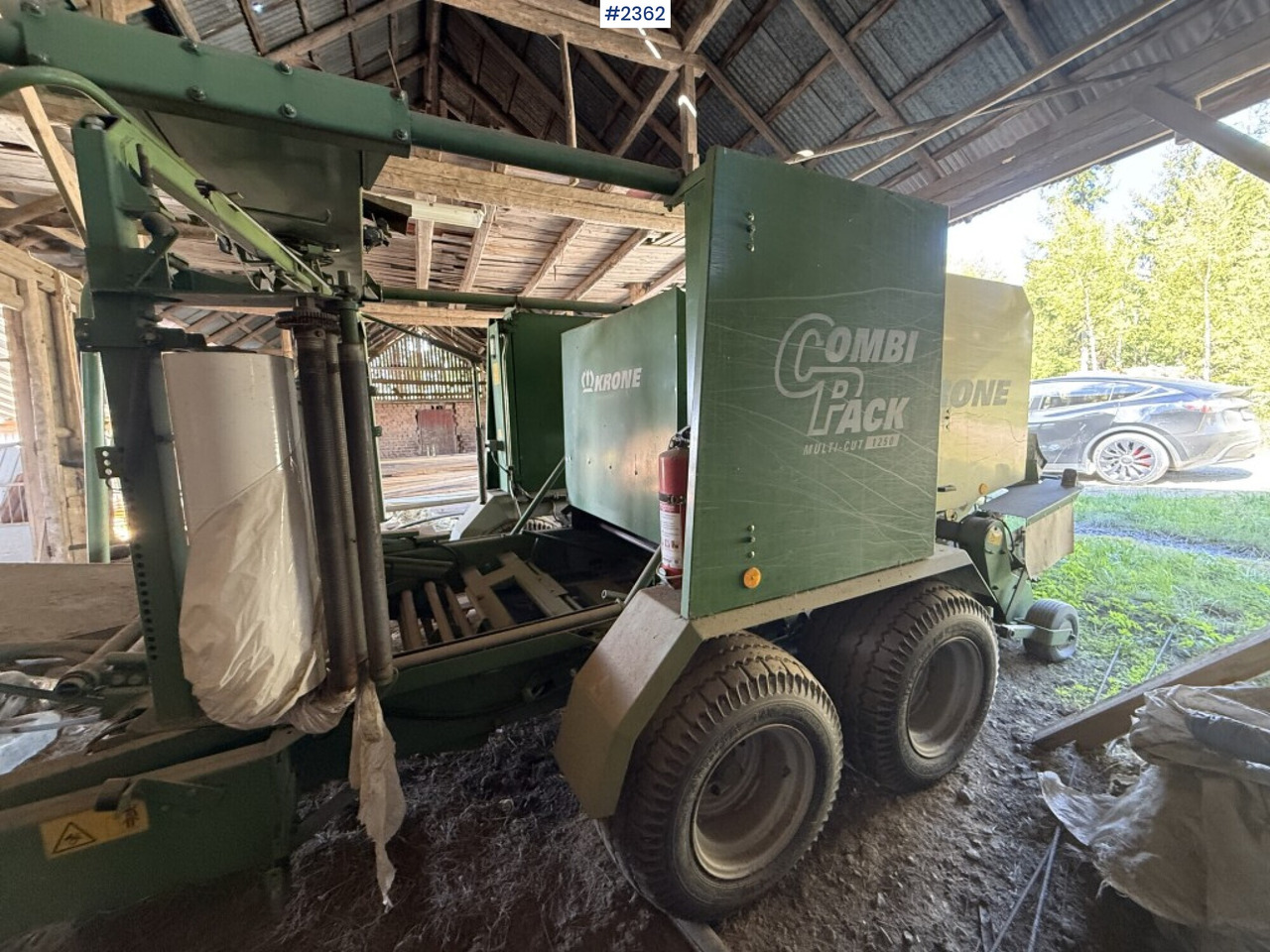 Krone Combi pack Multi-Cut 1250 round baler - Máquina para produção de feno: foto 5 Krone Combi pack Multi-Cut 1250 round baler - Máquina para produção de feno: foto 5