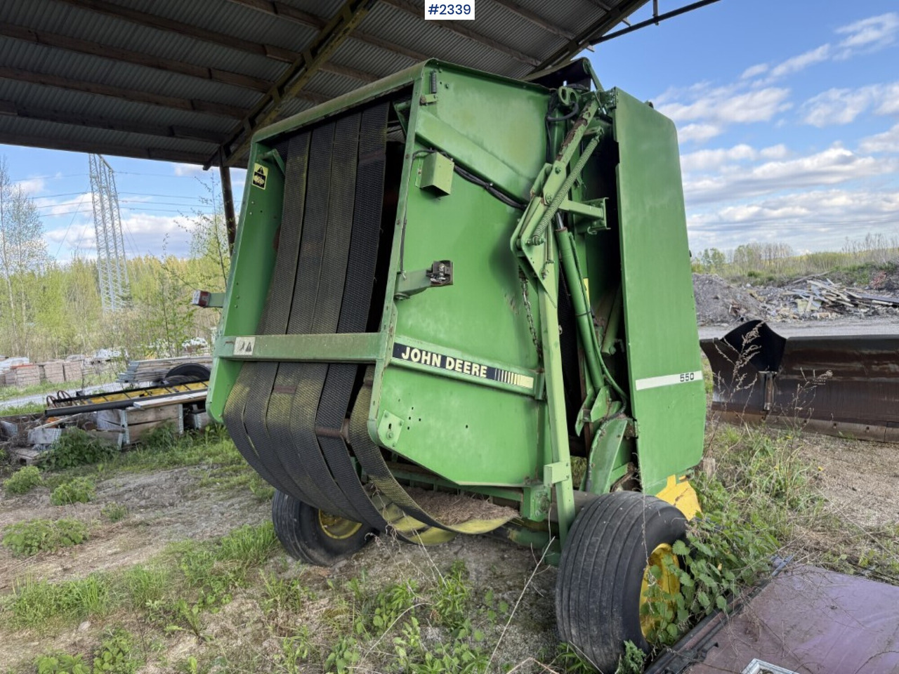 Round baler, John Deere 550 - Máquina para produção de feno: foto 5 Round baler, John Deere 550 - Máquina para produção de feno: foto 5