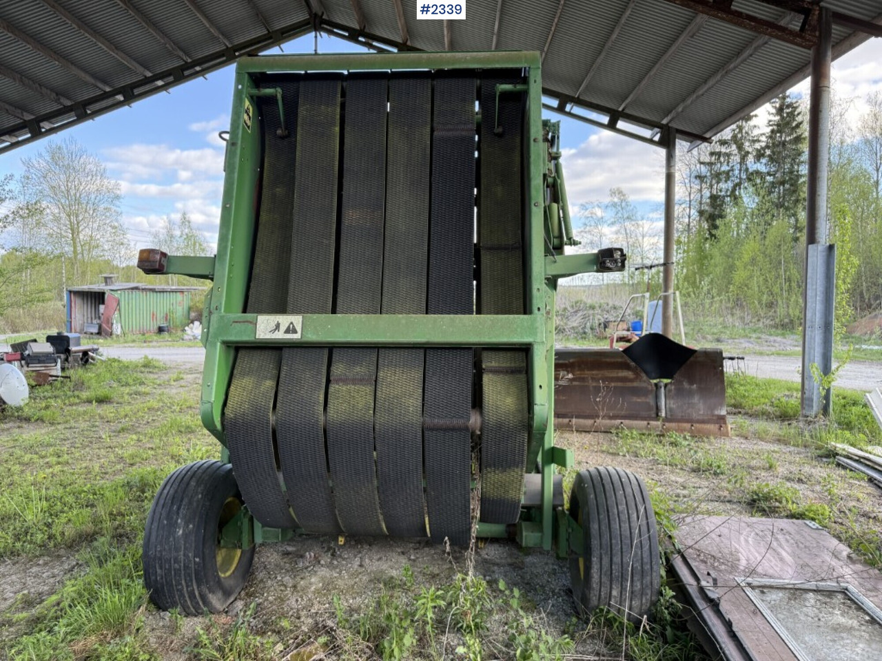 Round baler, John Deere 550 - Máquina para produção de feno: foto 4 Round baler, John Deere 550 - Máquina para produção de feno: foto 4