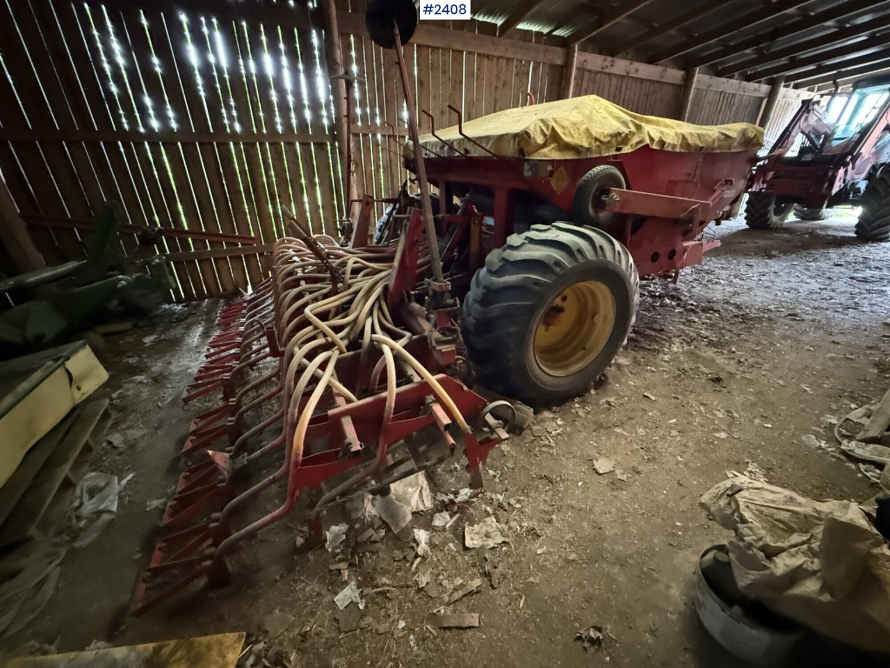 Seeder, Överum Tive 3304 - Máquina para produção de feno: foto 4 Seeder, Överum Tive 3304 - Máquina para produção de feno: foto 4