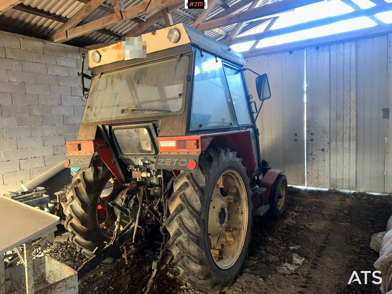 Tractor Zetor 5211 - Trator: foto 4 Tractor Zetor 5211 - Trator: foto 4