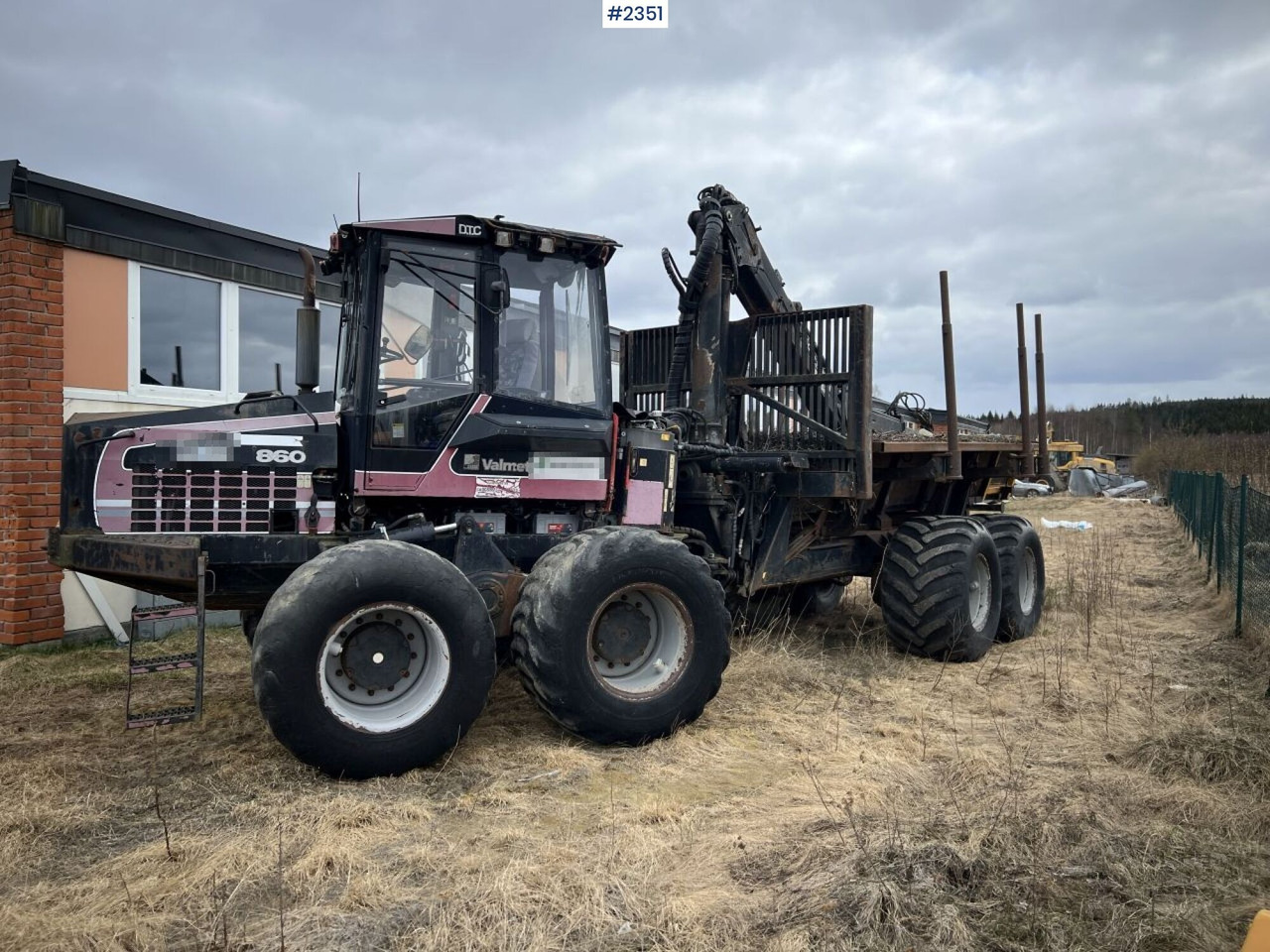 VALMET 860 FORWARDER - Forwarder: foto 1 VALMET 860 FORWARDER - Forwarder: foto 1