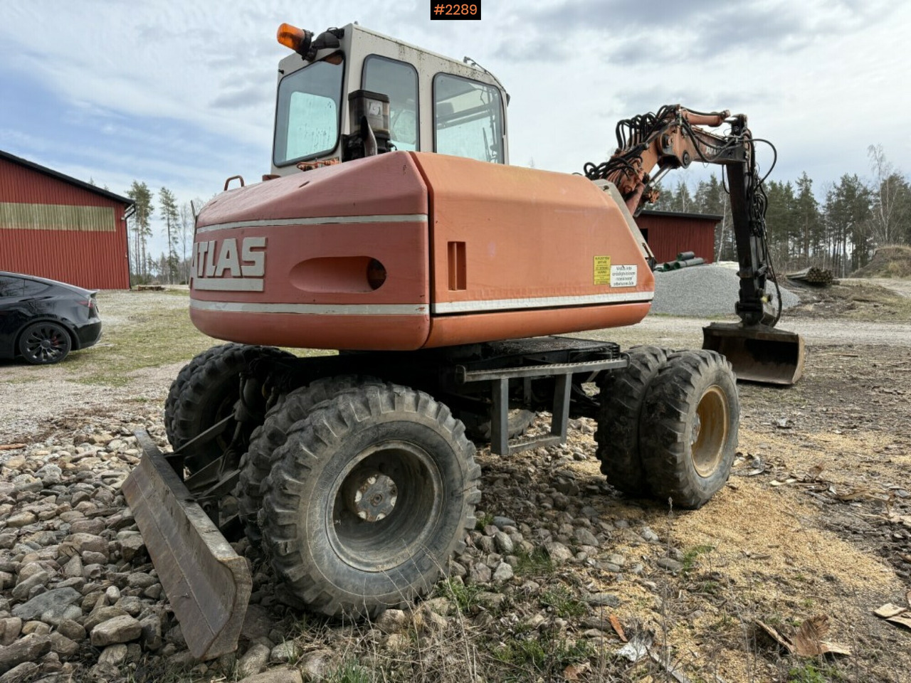 Wheeled excavator Atlas 1004 with attachments - Escavadeira de rodas: foto 4 Wheeled excavator Atlas 1004 with attachments - Escavadeira de rodas: foto 4