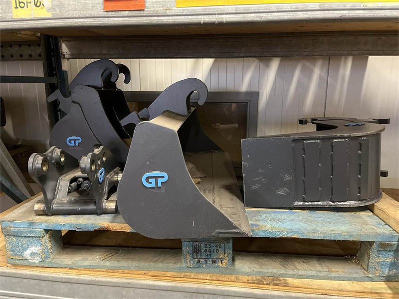 GP equipment Bakkenset CW05 JCB 16C - Balde escavadora para Máquina de construção: foto 1 GP equipment Bakkenset CW05 JCB 16C - Balde escavadora para Máquina de construção: foto 1