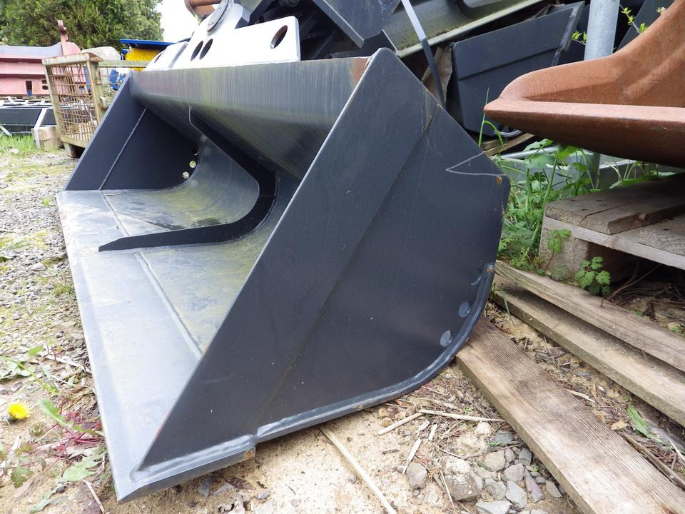 Schwenkbare Grabenräumlöffel MS01 3 x auf Lager - Balde escavadora para Máquina de construção: foto 1 Schwenkbare Grabenräumlöffel MS01 3 x auf Lager - Balde escavadora para Máquina de construção: foto 1