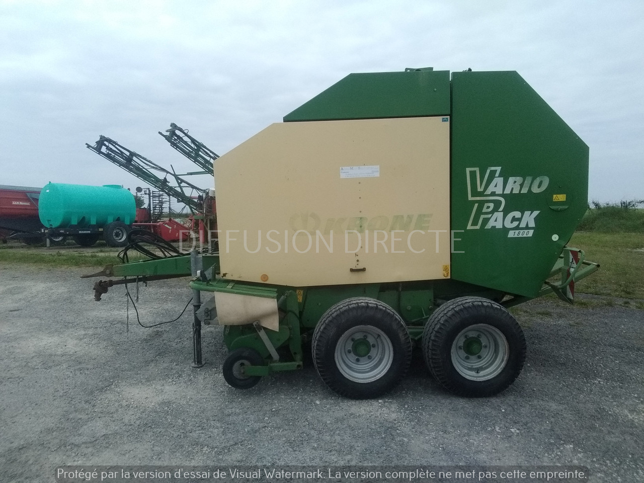 KRONE PRESSE A BALLES RONDES VARIO 1800 PACK - Enfardadeira de fardos redondos: foto 2 KRONE PRESSE A BALLES RONDES VARIO 1800 PACK - Enfardadeira de fardos redondos: foto 2