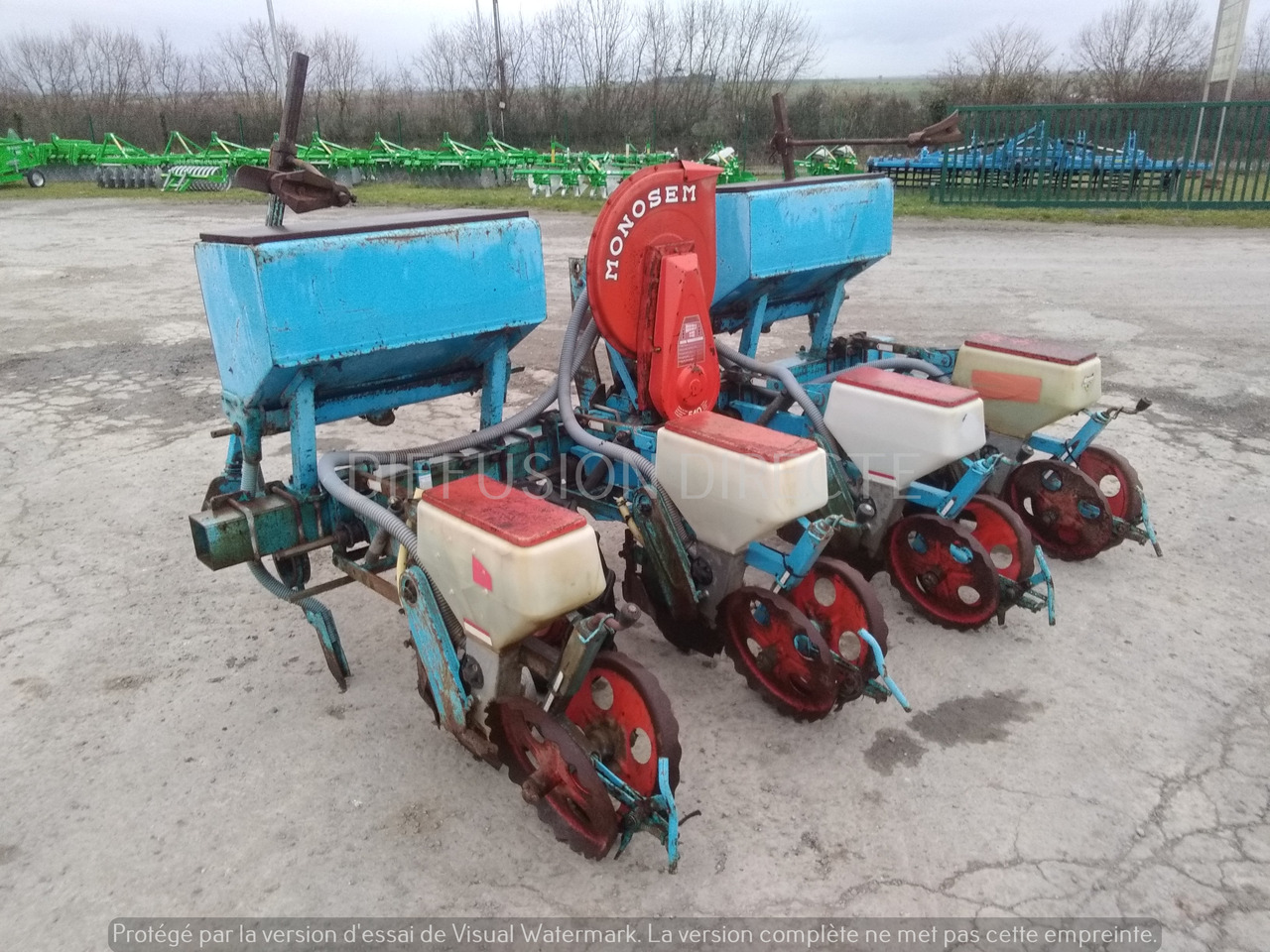 MONOSEM SEMOIR MONOGRAINE PNU - Semeadora de precisão: foto 1 MONOSEM SEMOIR MONOGRAINE PNU - Semeadora de precisão: foto 1