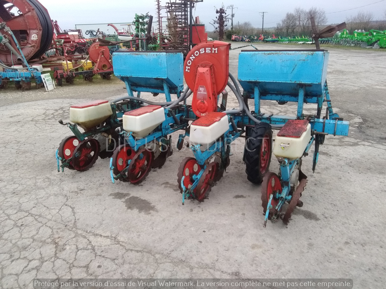 MONOSEM SEMOIR MONOGRAINE PNU - Semeadora de precisão: foto 3 MONOSEM SEMOIR MONOGRAINE PNU - Semeadora de precisão: foto 3