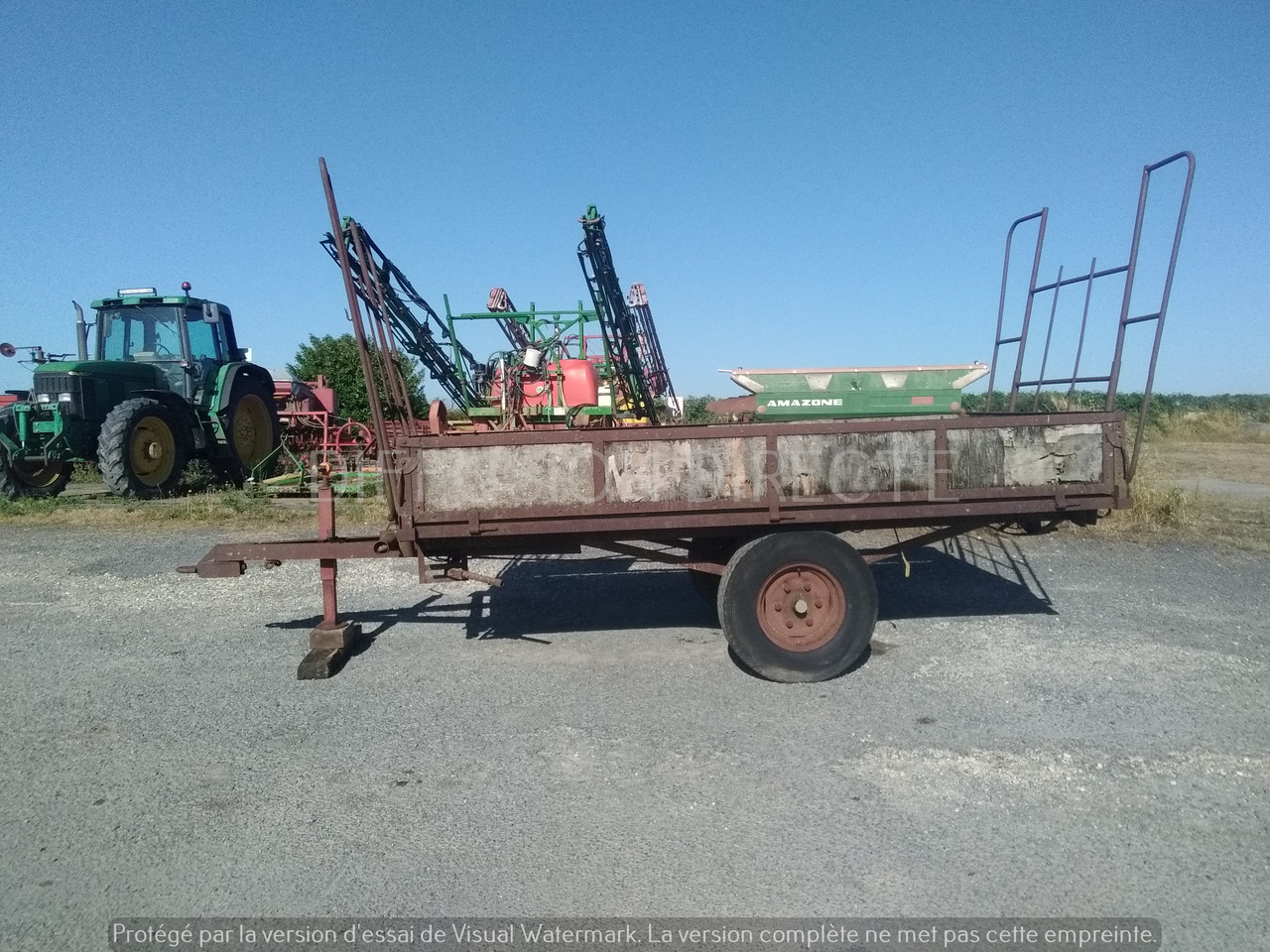SIMONNEAU BENNE FOURRAGERE 3.5 T - Reboque basculante agrícola: foto 2 SIMONNEAU BENNE FOURRAGERE 3.5 T - Reboque basculante agrícola: foto 2