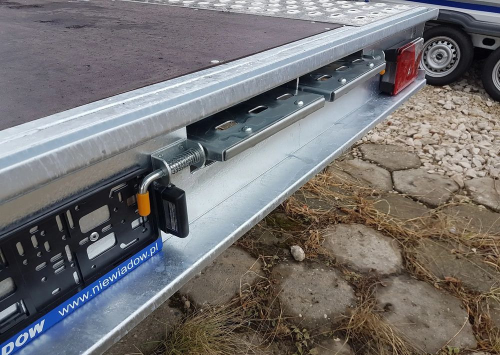 Niewiadów NM MARS 4,5x2,1m 2.7T R14C z sklejka - Reboque transporte de veículos: foto 3 Niewiadów NM MARS 4,5x2,1m 2.7T R14C z sklejka - Reboque transporte de veículos: foto 3