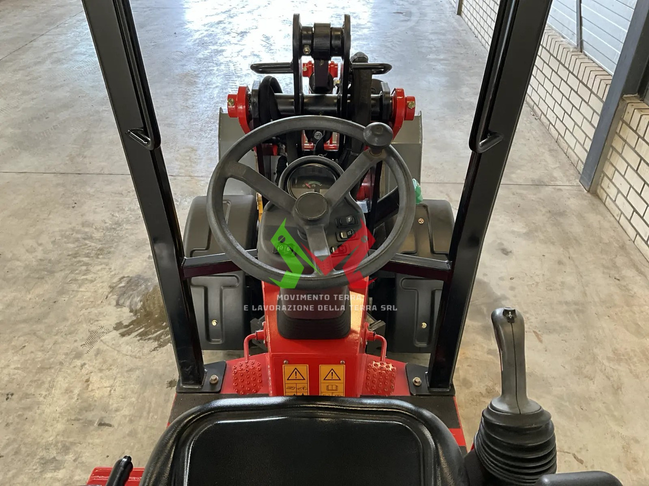 Manitou MLA1-25 - Mini pá carregadora: foto 5 Manitou MLA1-25 - Mini pá carregadora: foto 5