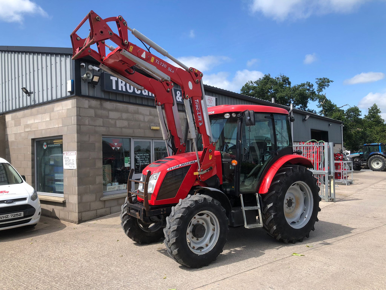 2015 Zetor Proxima with loader, Excellent from 1 owner - Trator: foto 1 2015 Zetor Proxima with loader, Excellent from 1 owner - Trator: foto 1