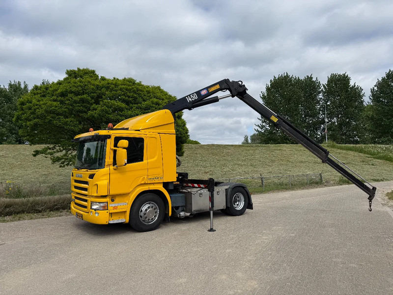 Scania P320 HMF 1450 - Camião grua: foto 1 Scania P320 HMF 1450 - Camião grua: foto 1