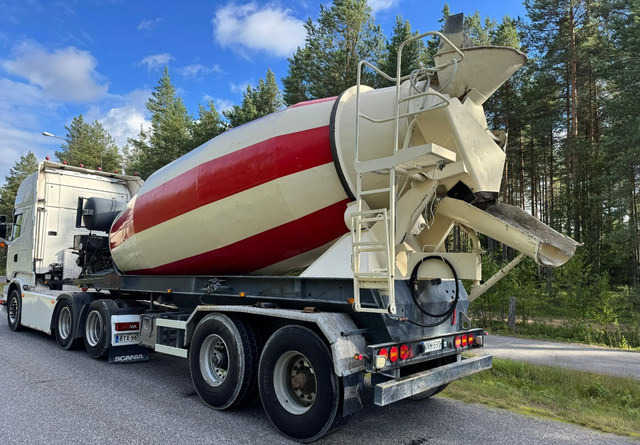 Liebherr12m3 Perävaunu - Semi-reboque betoneira: foto 2 Liebherr12m3 Perävaunu - Semi-reboque betoneira: foto 2