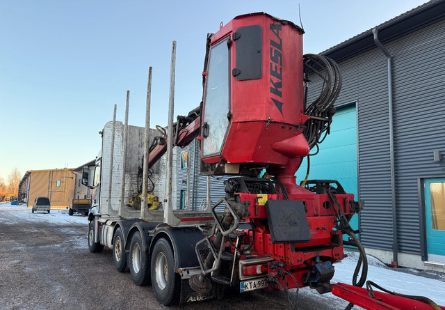 Mercedes-BenzArocs 8x4 Nosturilla! - Camião de transporte de madeira, Camião grua: foto 4 Mercedes-BenzArocs 8x4 Nosturilla! - Camião de transporte de madeira, Camião grua: foto 4