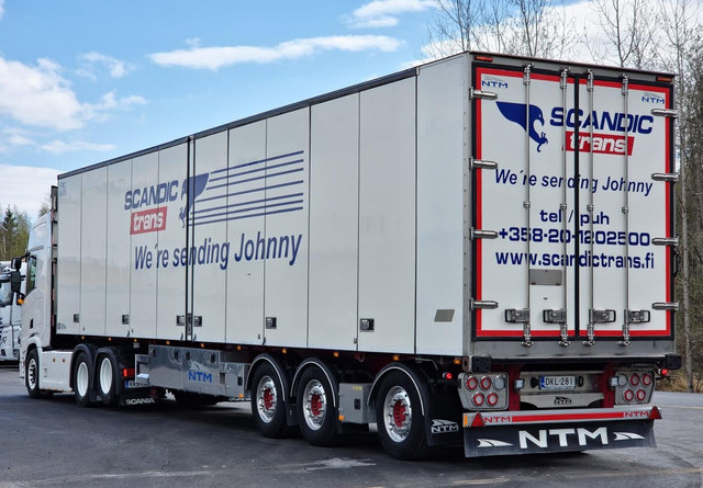 NTMFRC - Semi-reboque furgão: foto 4 NTMFRC - Semi-reboque furgão: foto 4