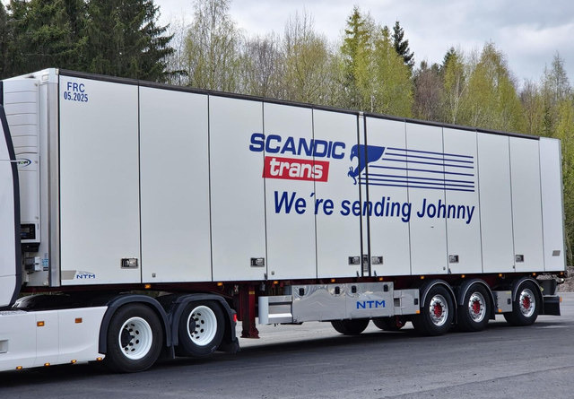 NTMFRC - Semi-reboque furgão: foto 2 NTMFRC - Semi-reboque furgão: foto 2