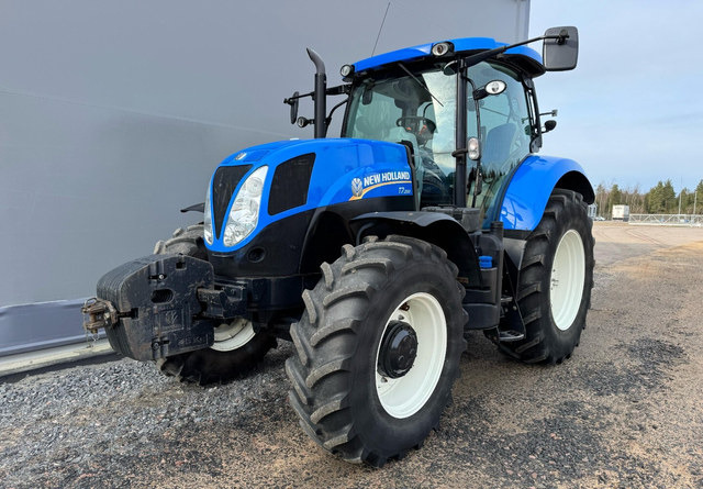 New Holland T7.200 - Trator: foto 1 New Holland T7.200 - Trator: foto 1