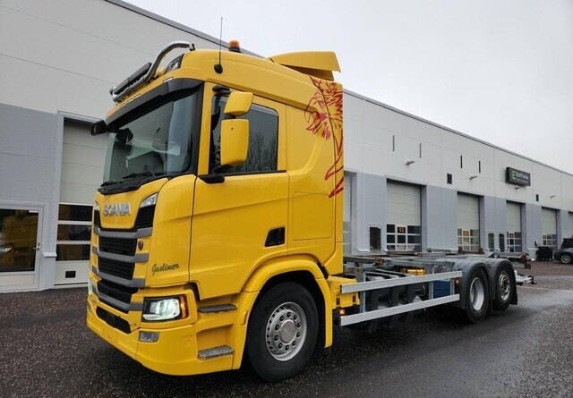Scania R410 CNG / CBG 6x2 - Camião transportador de contêineres/ Caixa móvel: foto 1 Scania R410 CNG / CBG 6x2 - Camião transportador de contêineres/ Caixa móvel: foto 1