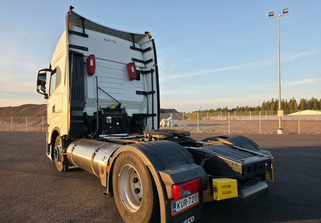 IvecoS-Way 460 4x2 LNG / LBG - Tractor: foto 3 IvecoS-Way 460 4x2 LNG / LBG - Tractor: foto 3