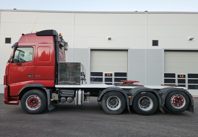 Volvo FH16 600 8x4 - Tractor: foto 2 Volvo FH16 600 8x4 - Tractor: foto 2