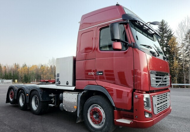 Volvo FH16 600 8x4 - Tractor: foto 5 Volvo FH16 600 8x4 - Tractor: foto 5