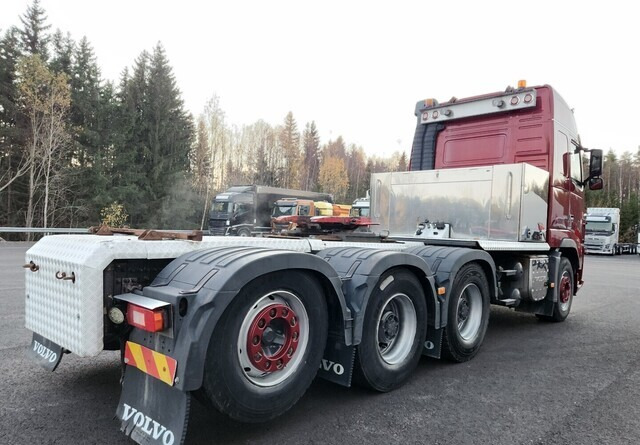 Volvo FH16 600 8x4 - Tractor: foto 4 Volvo FH16 600 8x4 - Tractor: foto 4