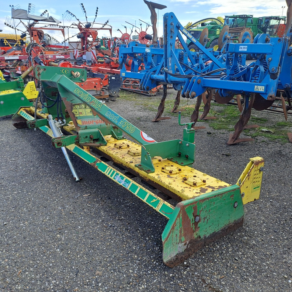 ERPICE ROTANTE MORENI SERIE MA MOD 3750 - Fresa agrícola: foto 1 ERPICE ROTANTE MORENI SERIE MA MOD 3750 - Fresa agrícola: foto 1