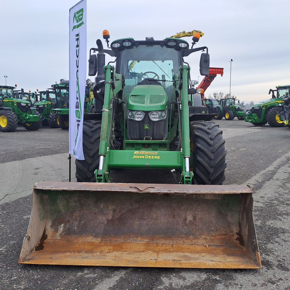 JOHN DEERE 6120R CON CARICATORE FRONTALE 623 M - Trator: foto 2 JOHN DEERE 6120R CON CARICATORE FRONTALE 623 M - Trator: foto 2