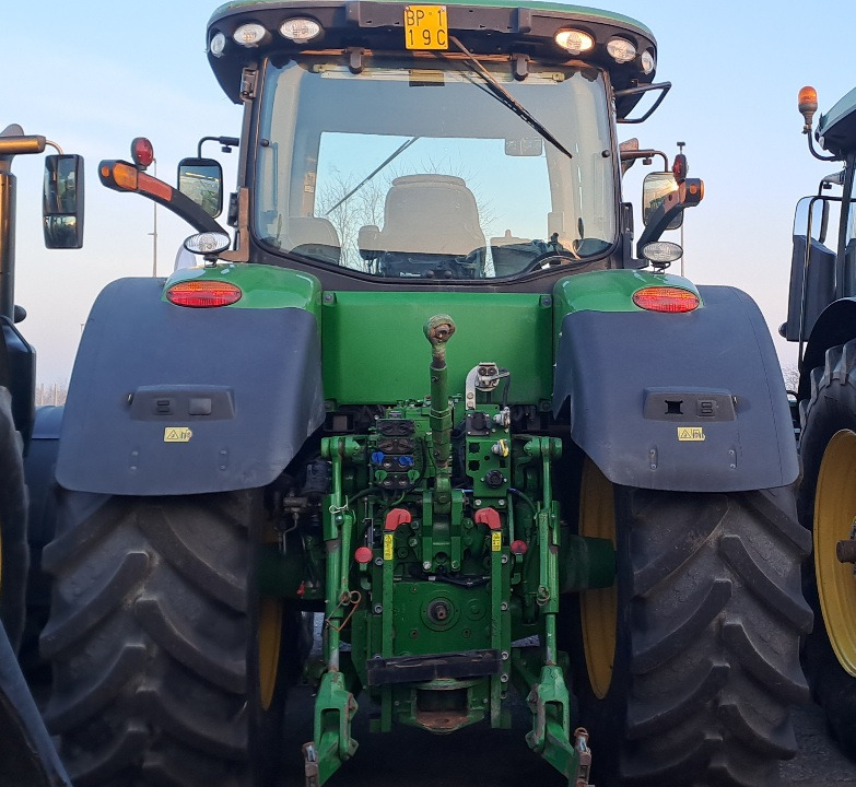 JOHN DEERE 7230R - Trator: foto 4 JOHN DEERE 7230R - Trator: foto 4
