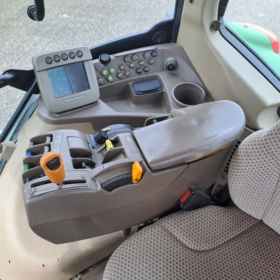 Trator JOHN DEERE 7530 PREMIUM: foto 9