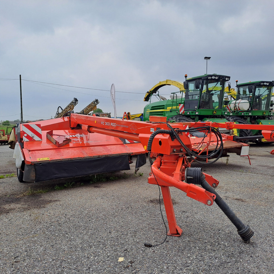 KUHN FC 303 RGC - Gadanheira: foto 3 KUHN FC 303 RGC - Gadanheira: foto 3
