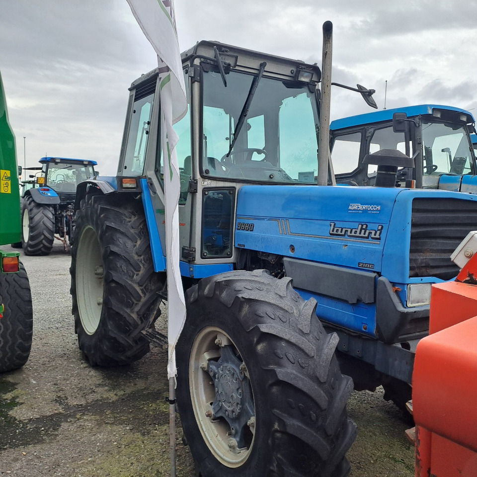 LANDINI 9880 - ASTA AGRIBERTOCCHI - Trator: foto 4 LANDINI 9880 - ASTA AGRIBERTOCCHI - Trator: foto 4
