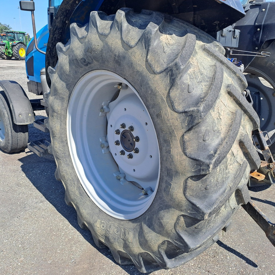 LANDINI GHIBLI 105 2WD - ASTA AGRIBERTOCCHI - Trator: foto 4 LANDINI GHIBLI 105 2WD - ASTA AGRIBERTOCCHI - Trator: foto 4