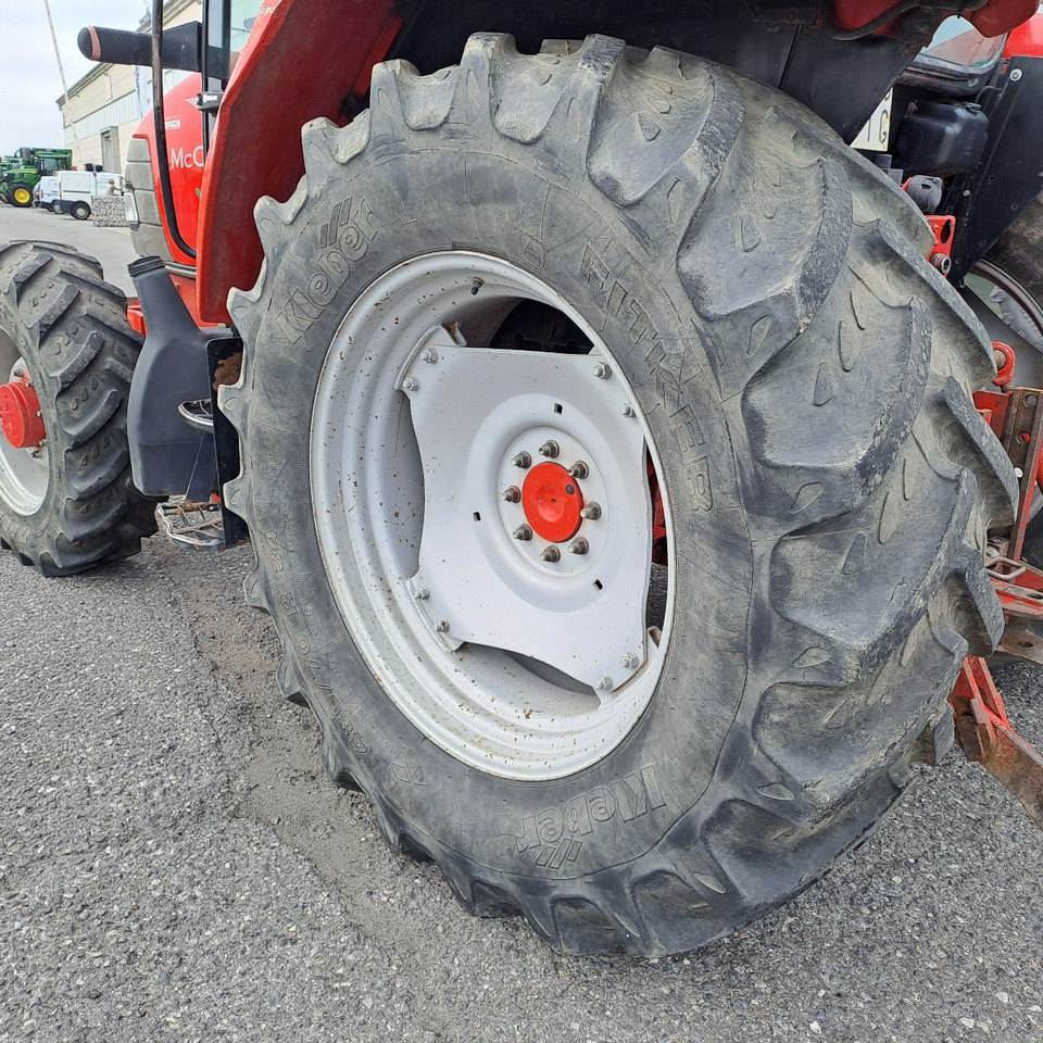 Mc CORMICK Cx85 Xtrashift - Trator: foto 5 Mc CORMICK Cx85 Xtrashift - Trator: foto 5