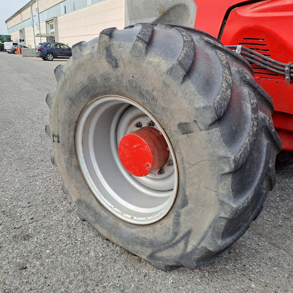 Mc CORMICK ZTX 230 - Trator: foto 5 Mc CORMICK ZTX 230 - Trator: foto 5