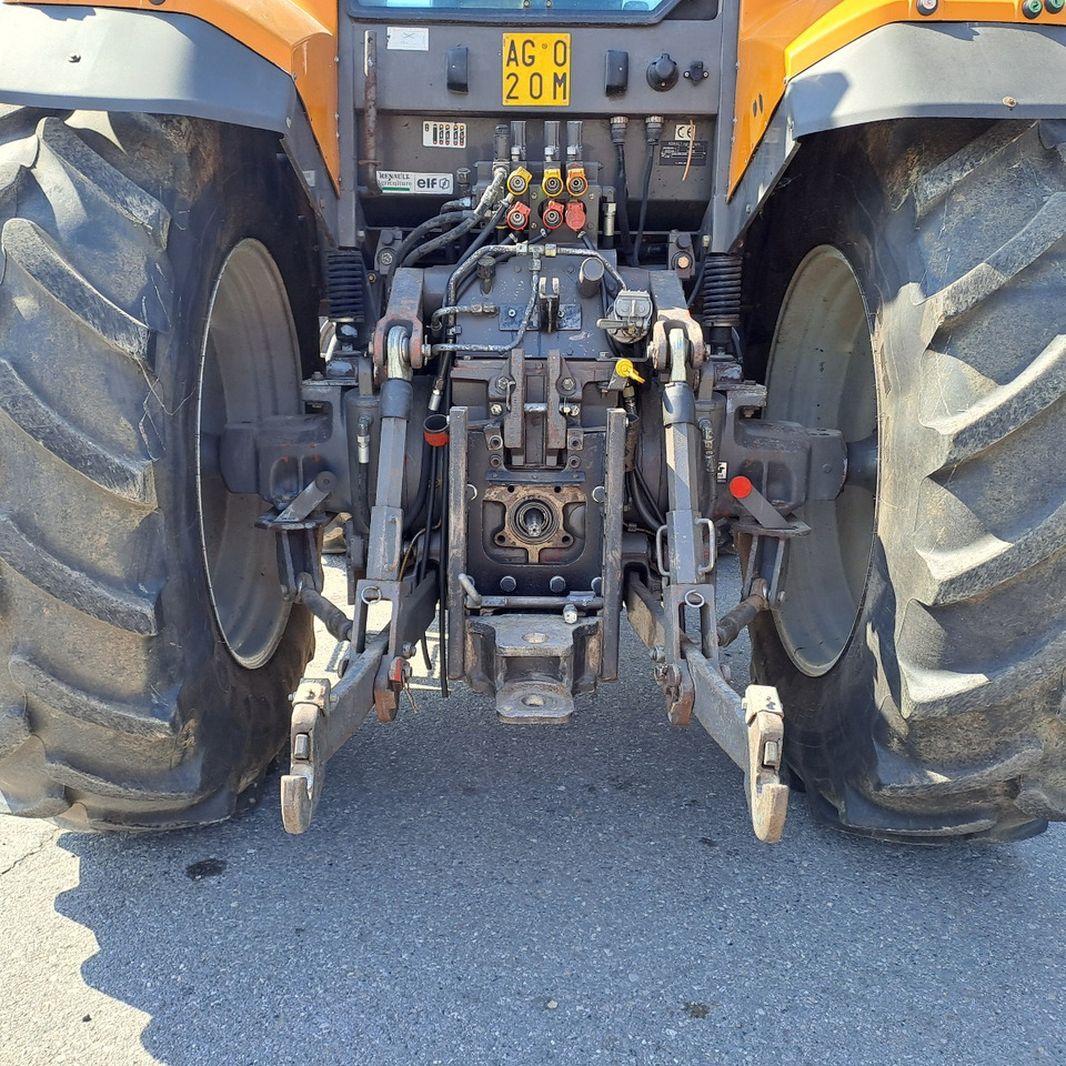 RENAULT ARES 720 RZ - Trator: foto 5 RENAULT ARES 720 RZ - Trator: foto 5