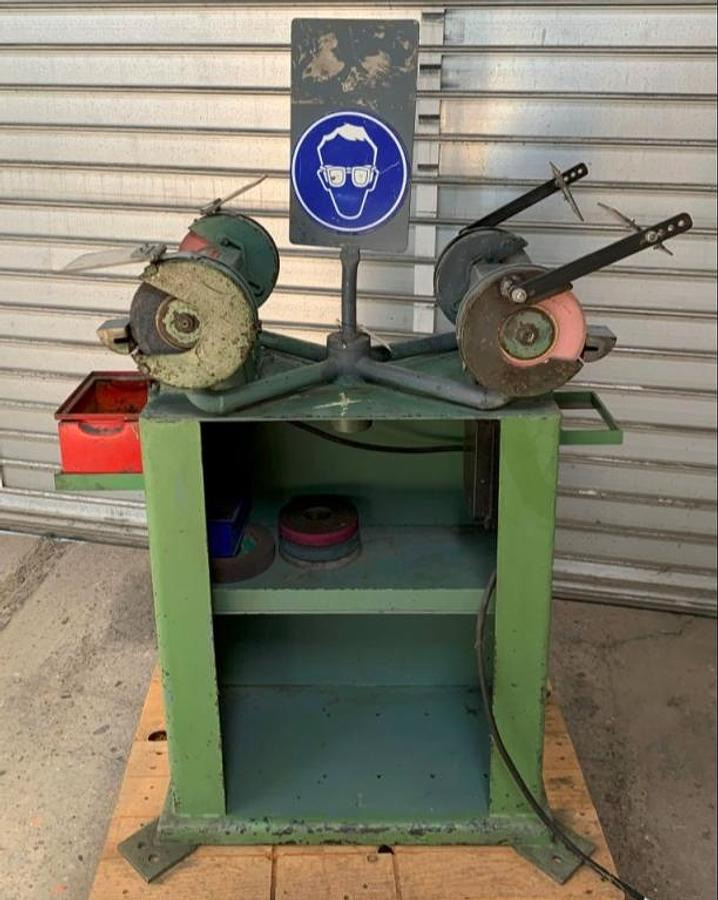 2 Doppelschleifböcke auf gem. Untergestell REMA - Máquina para metal: foto 1 2 Doppelschleifböcke auf gem. Untergestell REMA - Máquina para metal: foto 1