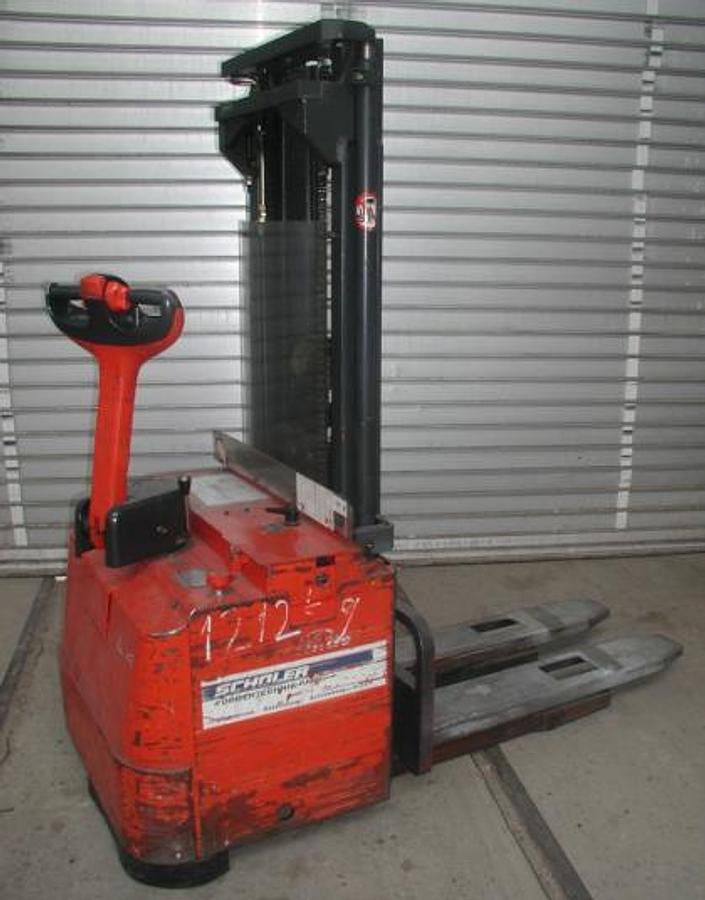 Hochhubwagen LINDE - Stacker: foto 1 Hochhubwagen LINDE - Stacker: foto 1