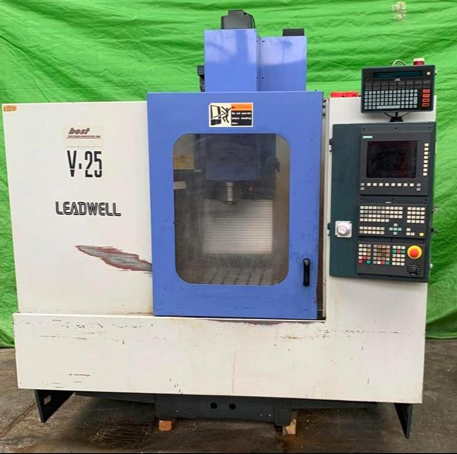 Vertikal-Bearbeitungszentrum LEADWELL - Centro de maquinação CNC: foto 2 Vertikal-Bearbeitungszentrum LEADWELL - Centro de maquinação CNC: foto 2