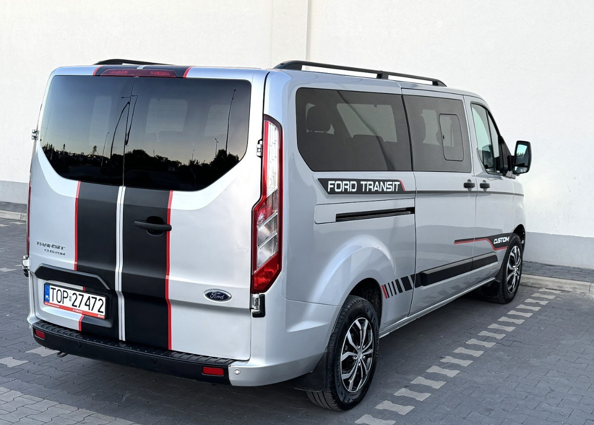 Ford Transit Custom 2.0 170KM Rok 2021 8 osobowy FV23 Salon PL Zadbany Super STAN - Carrinha cabine dupla: foto 3 Ford Transit Custom 2.0 170KM Rok 2021 8 osobowy FV23 Salon PL Zadbany Super STAN - Carrinha cabine dupla: foto 3