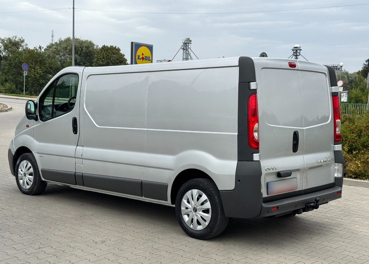 Opel Vivaro 2.0 DCI 115KM 2013 Rok SERWISOWANY Bezwypadkowy Super Stan - Furgão: foto 2 Opel Vivaro 2.0 DCI 115KM 2013 Rok SERWISOWANY Bezwypadkowy Super Stan - Furgão: foto 2